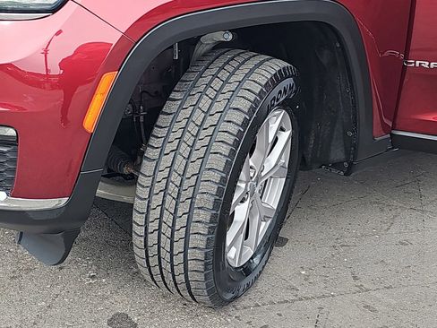 Used 2021 Jeep Grand Cherokee L Limited AWD/4WD image 33