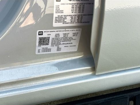 Used 2024 Chevrolet Silverado 1500 ZR2 w/ Technology Package image 35