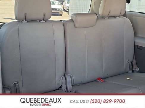 Used 2015 Toyota Sienna XLE w/ XLE Navigation Package FWD image 29