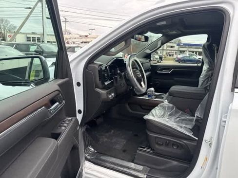 New 2026 GMC Sierra 1500 SLT w/ SLT Premium Plus Package image 18