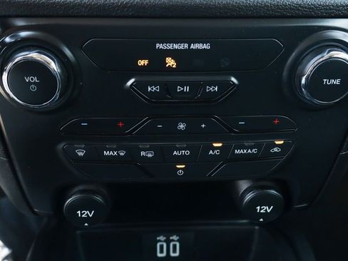 Used 2023 Ford Ranger XLT w/ Equipment Group 301A Mid AWD/4WD image 40