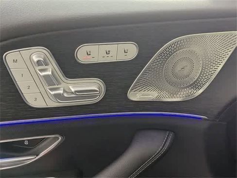 Certified 2025 Mercedes-Benz GLS 450 4MATIC image 32