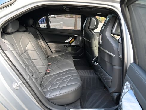 Used 2023 BMW 760i xDrive 760i xDrive image 54