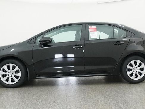 New 2026 Toyota Corolla LE FWD image 19