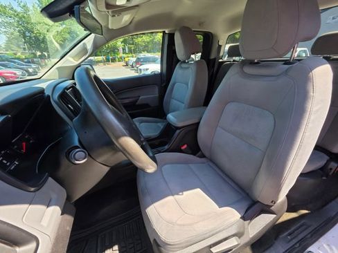 Used 2015 Chevrolet Colorado W/T w/ WT Convenience Package RWD image 14