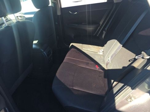 Used 2019 Nissan Sentra S image 23