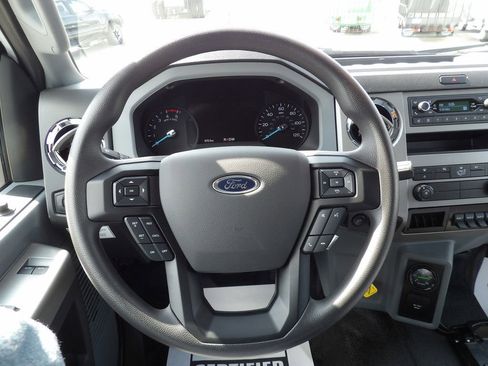 Used 2025 Ford F750 2WD SuperCab Super Duty image 32
