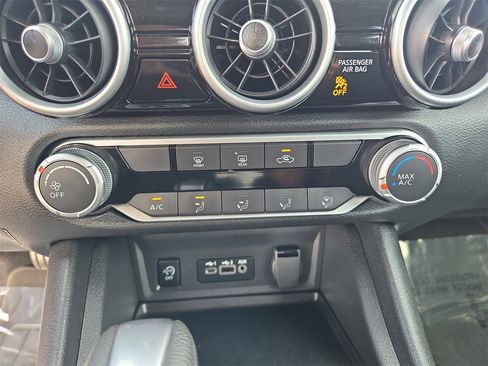 Used 2025 Nissan Sentra SV image 20