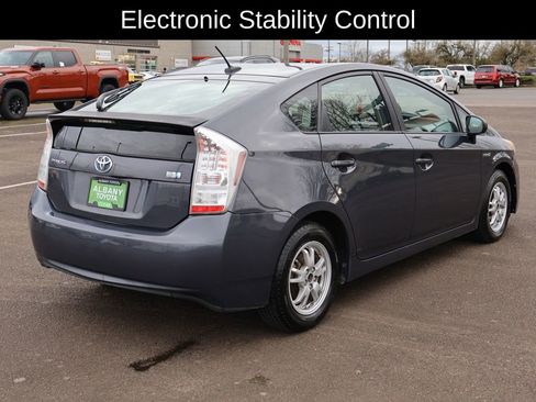 Used 2010 Toyota Prius Two image 7