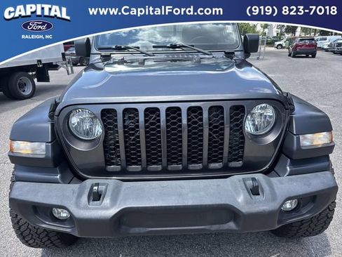 Used 2020 Jeep Gladiator Sport w/ Quick Order Package 24S AWD/4WD image 10