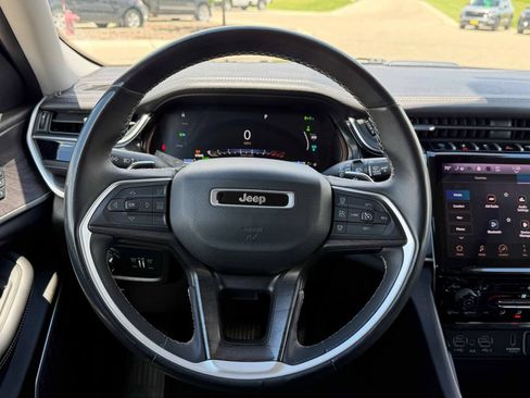 Used 2024 Jeep Grand Cherokee Limited 4xe AWD/4WD image 34
