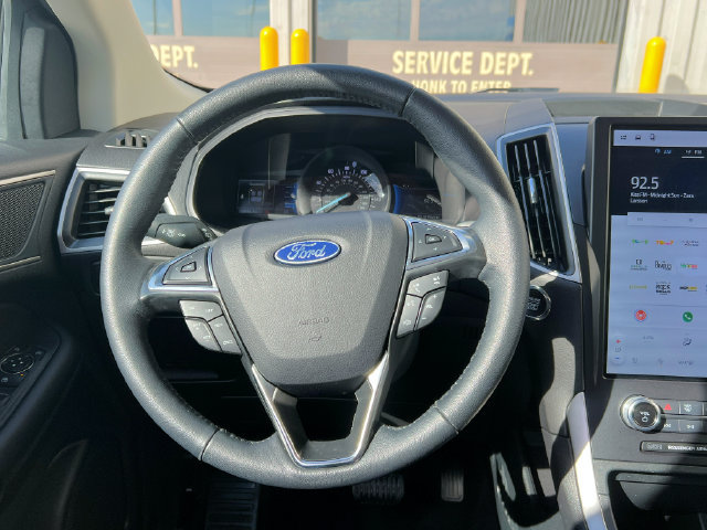 Used 2024 Ford Edge SEL w/ Convenience Package AWD/4WD image 18