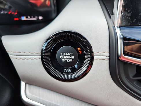 New 2024 Jeep Compass Limited w/ Elite Group image 48