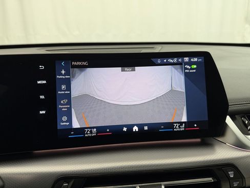 Used 2026 BMW X1 xDrive28i image 23