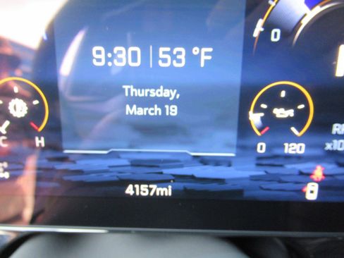 Used 2025 Chevrolet Tahoe RST w/ Comfort Package image 32