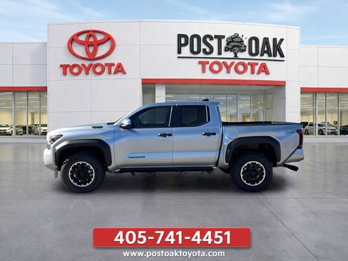 New 2026 Toyota Tacoma TRD Off-Road AWD/4WD image 2