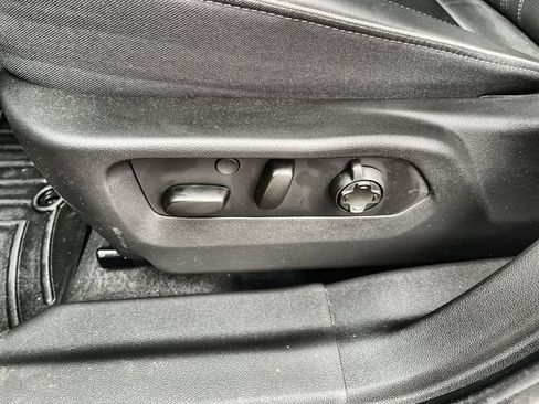 Used 2024 Buick Envision Avenir AWD/4WD image 15