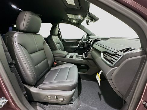 Used 2026 GMC Acadia Elevation w/ Black Edition FWD image 30
