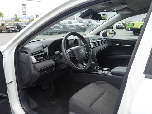 Used 2025 Toyota Camry LE FWD image 25