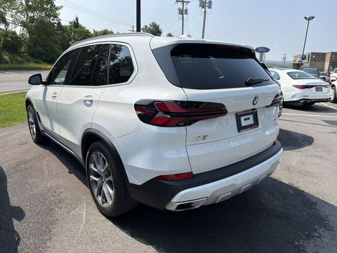 Used 2024 BMW X5 sDrive40i w/ Premium Package RWD image 5