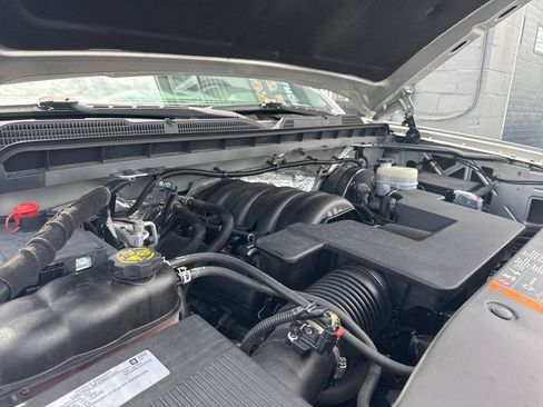 Used 2018 Chevrolet Silverado 1500 LT w/ All Star Edition AWD/4WD image 12
