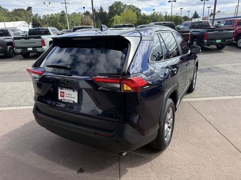 Certified 2023 Toyota RAV4 XLE w/ Convenience Package AWD/4WD image 6