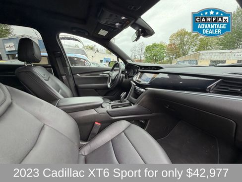 Used 2023 Cadillac XT6 Sport w/ Technology Package AWD/4WD image 11