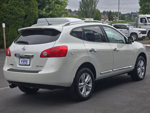 Used 2012 Nissan Rogue SV AWD/4WD image 5