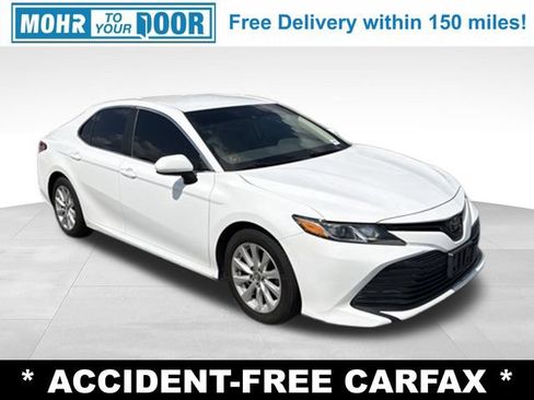 Used 2019 Toyota Camry LE w/ Carpet Mat Package FWD image 8