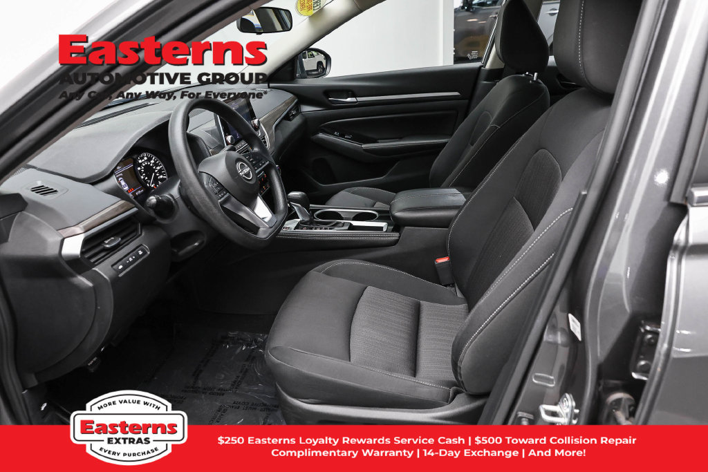 Used 2023 Nissan Altima 2.5 SV FWD image 15