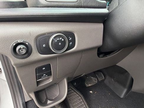 Used 2024 Ford Transit 350 XLT image 23
