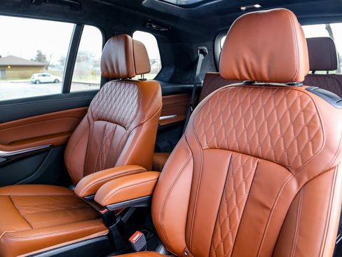New 2026 BMW X7 xDrive40i w/ Executive Package image 26