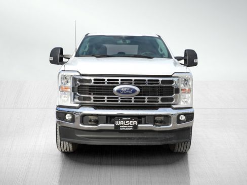 Used 2023 Ford F250 XLT image 9