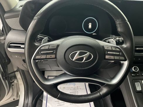 Used 2024 Hyundai Palisade Limited AWD/4WD image 16