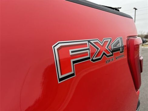 Used 2022 Ford F150 Lariat image 26