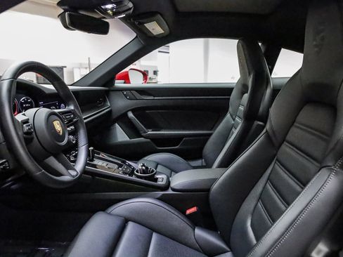 Used 2024 Porsche 911 Carrera 4 GTS image 19