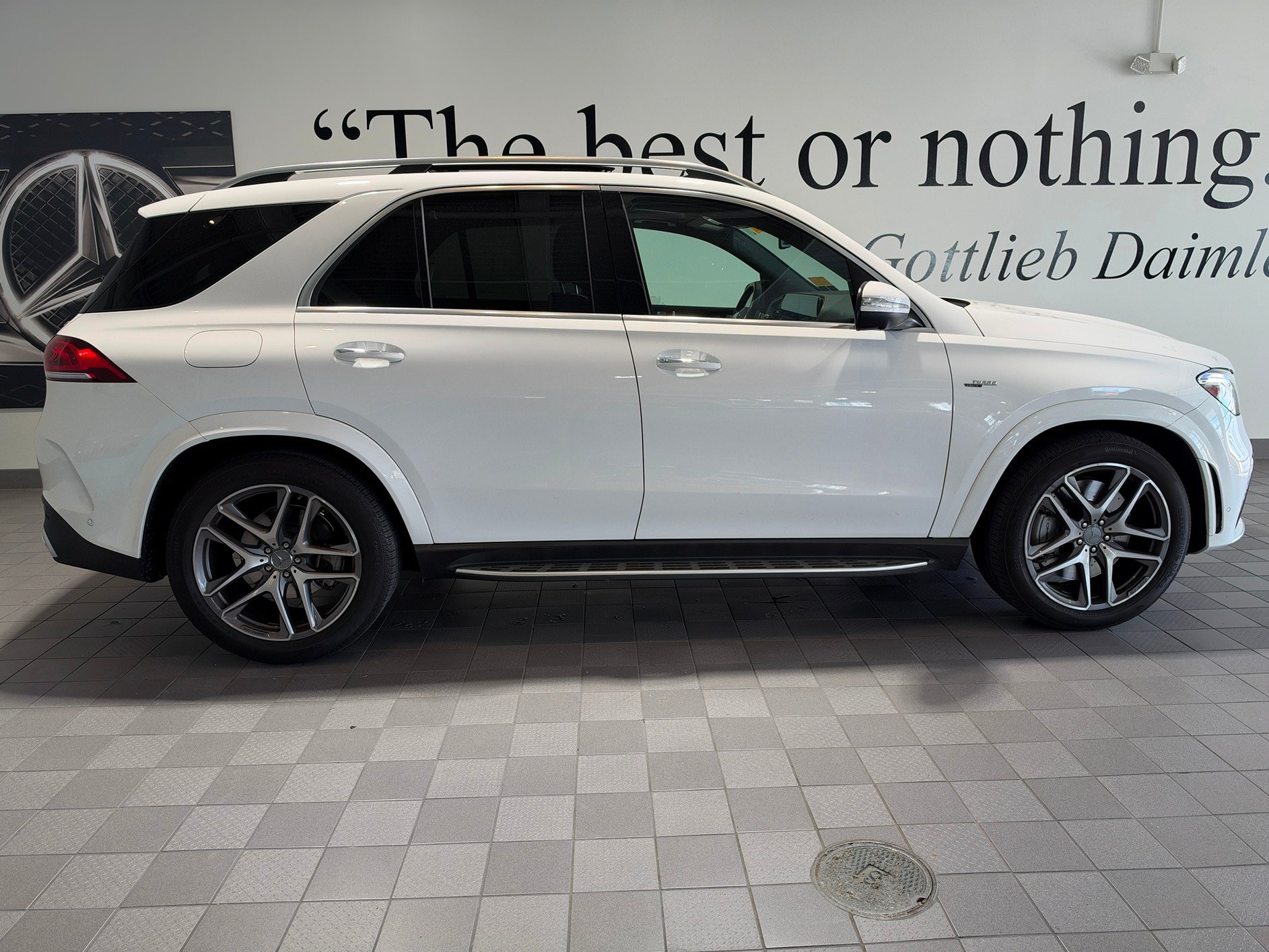 Used 2023 Mercedes-Benz GLE 53 AMG 4MATIC image 3