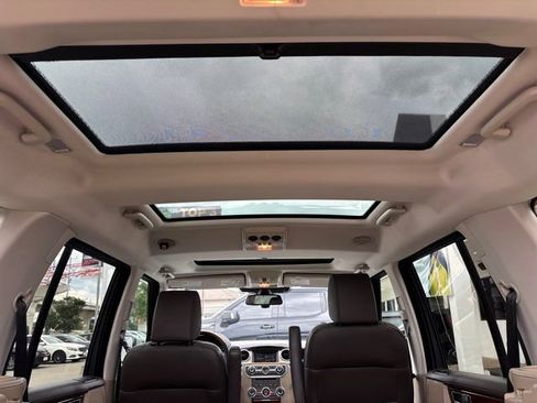 Used 2016 Land Rover LR4 HSE LUX AWD/4WD image 21