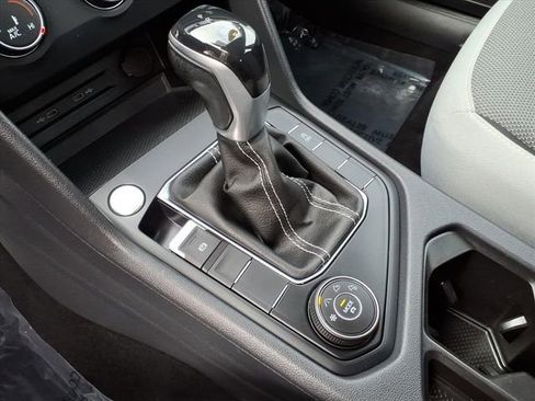 Used 2022 Volkswagen Taos S image 14