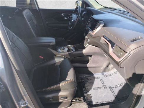 Used 2023 GMC Terrain AT4 image 21