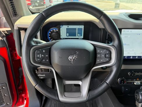 Used 2022 Ford Bronco Wildtrak AWD/4WD image 8