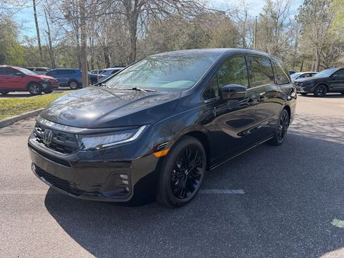 New 2026 Honda Odyssey Sport-L image 3