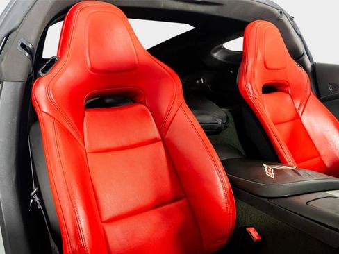 Used 2014 Chevrolet Corvette Stingray Coupe RWD image 29
