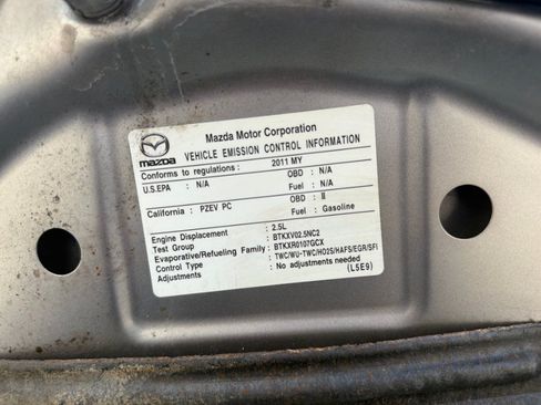 Used 2011 MAZDA MAZDA3 s Sport FWD image 26