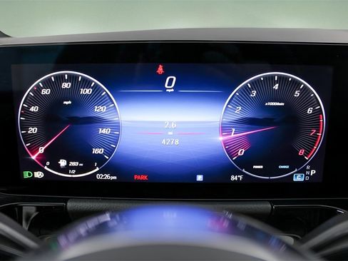 Used 2025 Mercedes-Benz GLA 250 image 30