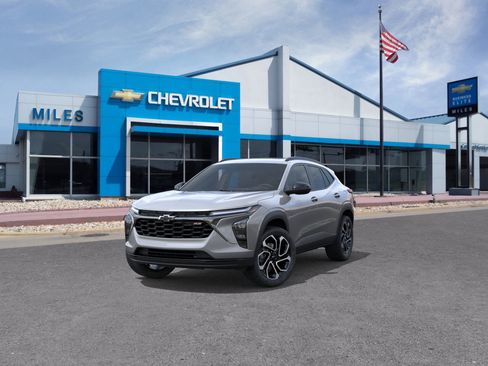 New 2026 Chevrolet Trax RS image 8