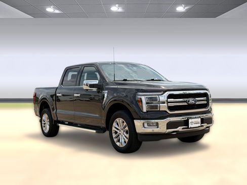 Used 2024 Ford F150 Lariat w/ FX4 Off-Road Package AWD/4WD image 7