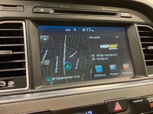 Used 2016 Hyundai Sonata Limited w/ Option Group 04 FWD image 38