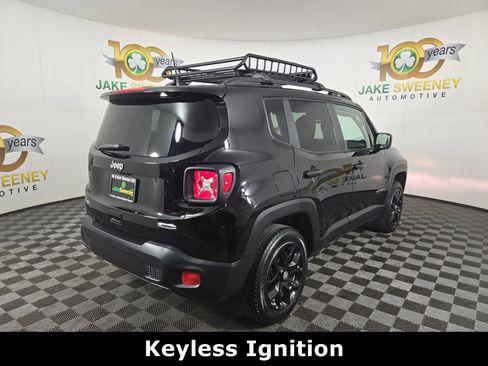 Certified 2018 Jeep Renegade Latitude w/ Cold Weather Group image 10
