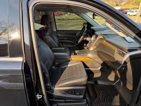 Used 2017 GMC Yukon XL Denali w/ Open Road Package image 53